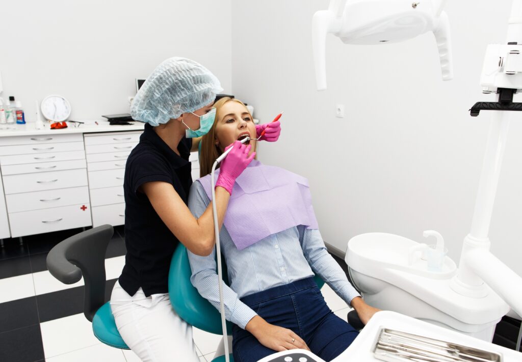 Affordable dental implants India